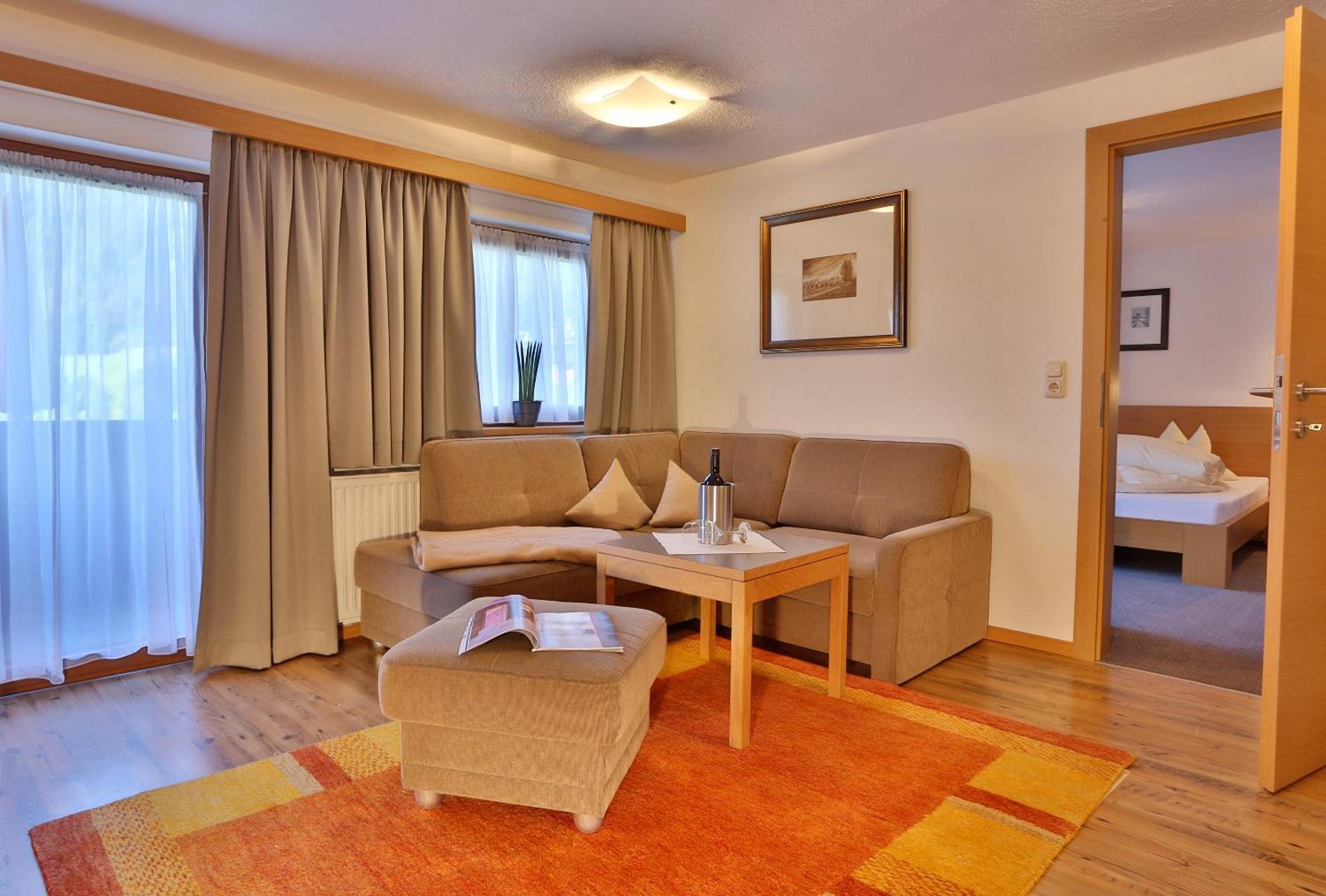 Apartmenthaus Joerg แซร์เฟาส์ ห้อง รูปภาพ