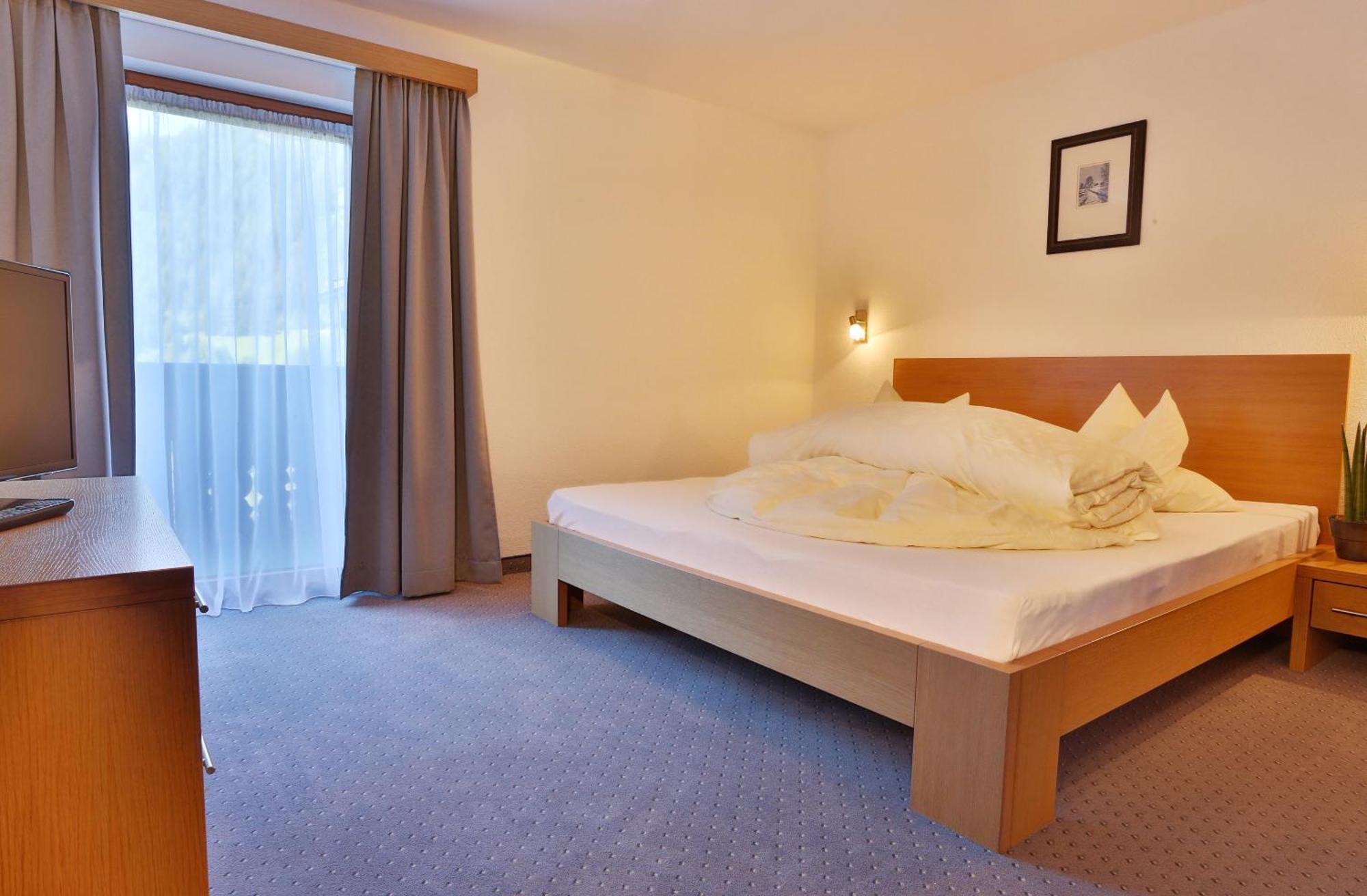 Apartmenthaus Joerg แซร์เฟาส์ ห้อง รูปภาพ