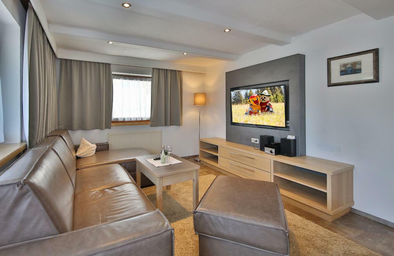 Apartmenthaus Joerg แซร์เฟาส์ ภายนอก รูปภาพ