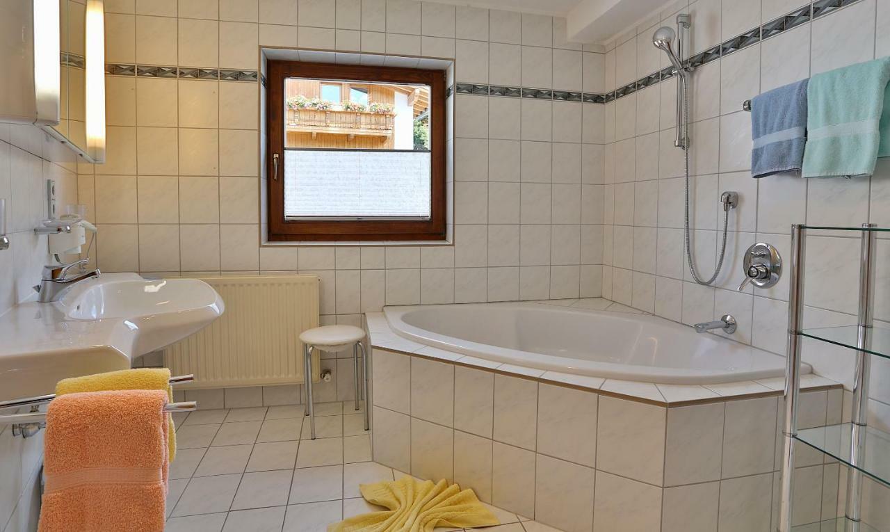 Apartmenthaus Joerg แซร์เฟาส์ ภายนอก รูปภาพ