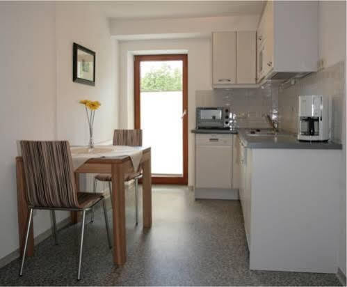 Apartmenthaus Joerg แซร์เฟาส์ ภายนอก รูปภาพ